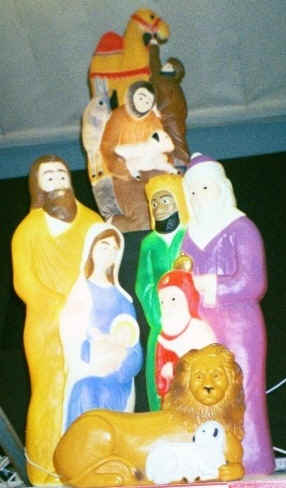 Holy Family Ensamble - Illuminated - Item Number UPI74400complete